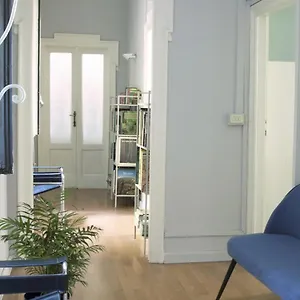 https://liberty-two-room-apartment-in-porta-venezia.italymilanhotels.net